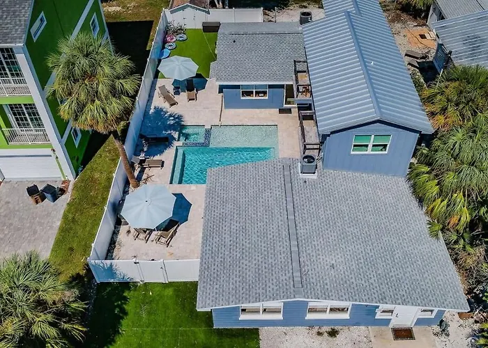 Ocean Breeze Duplex A *
